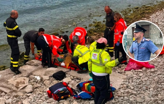 Donna ha un malore nel lago e rischia di annegare: salvata da due carabinieri e tre ragazzi